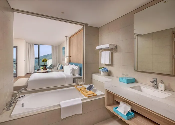 Waterfront A La Carte Apartment *