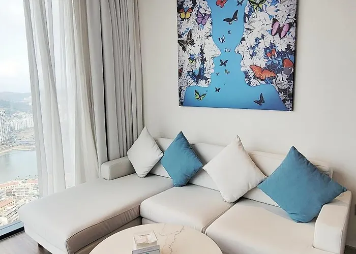 Apartment Waterfront A La Carte