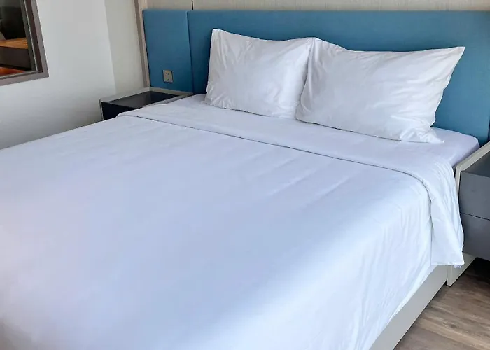 Apartment Waterfront A La Carte Ha Long